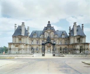 Vue de la façade ouest du Château de Maisons-Laffitte, construit 1642-51